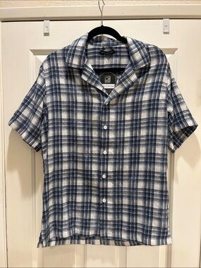 NWT Distortion Men's Short-Sleeve Blue Plaid Button-Up Shirt